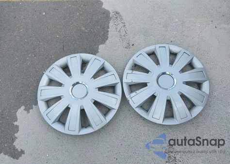 1998 Mercury Grand Marquis Ls/Limited z USA, uszkodzony, nr VIN 2MEFM75W8WX619197